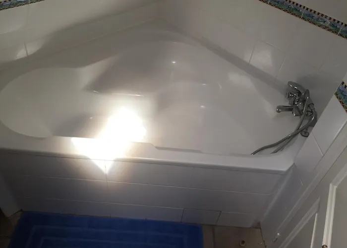 Aile Du Château De Busqueilles À Autoire, 3 Chambres, 3 Sdb, Vue Parc & Calme